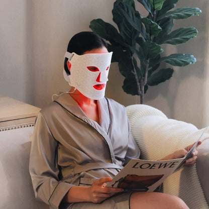 Emfizo™ - LED Face Mask