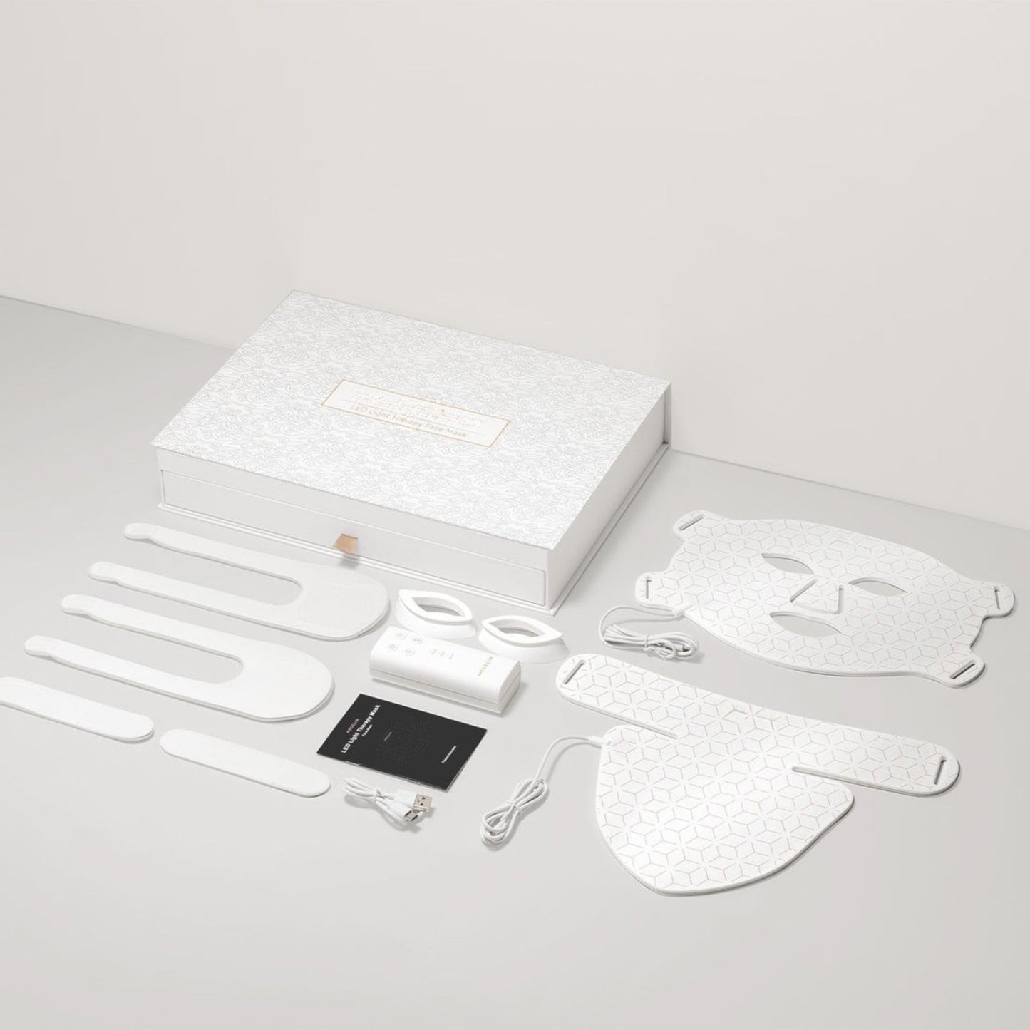 Emfizo™ - LED Face Mask